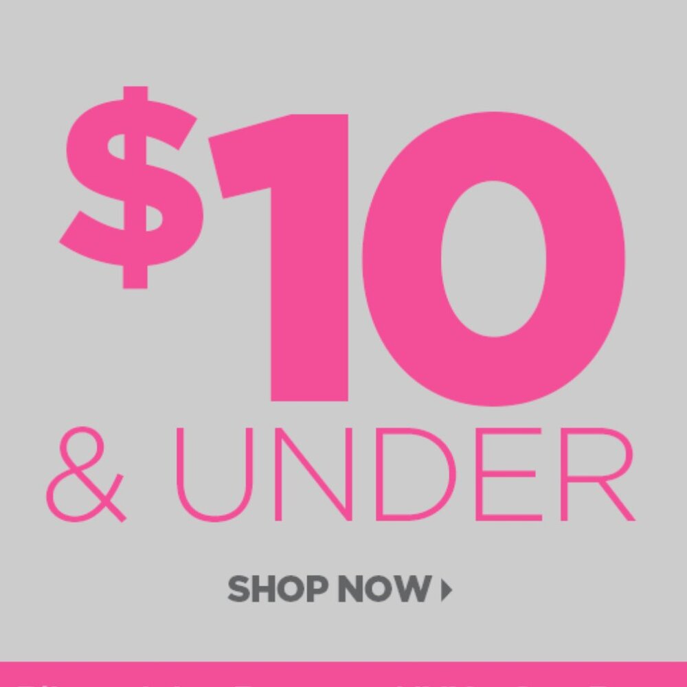 Lots of $10 and under items in my closet! 💸 Bundle and save! ✨